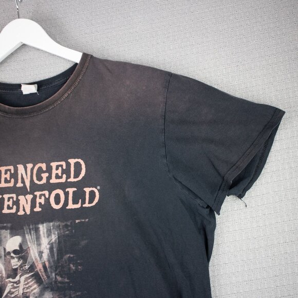 Avenged Sevenfold 2018 Canada Tour Tee Distressed XL - Picture 5 of 8